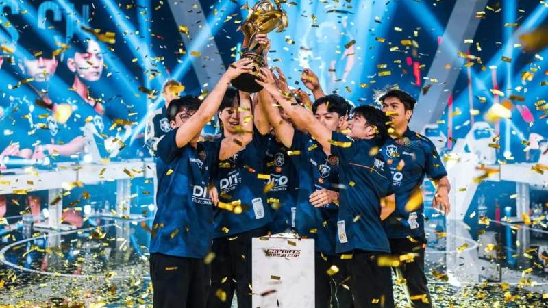 2026lol全球总决赛发展历程配图，早期电竞资讯页面草稿